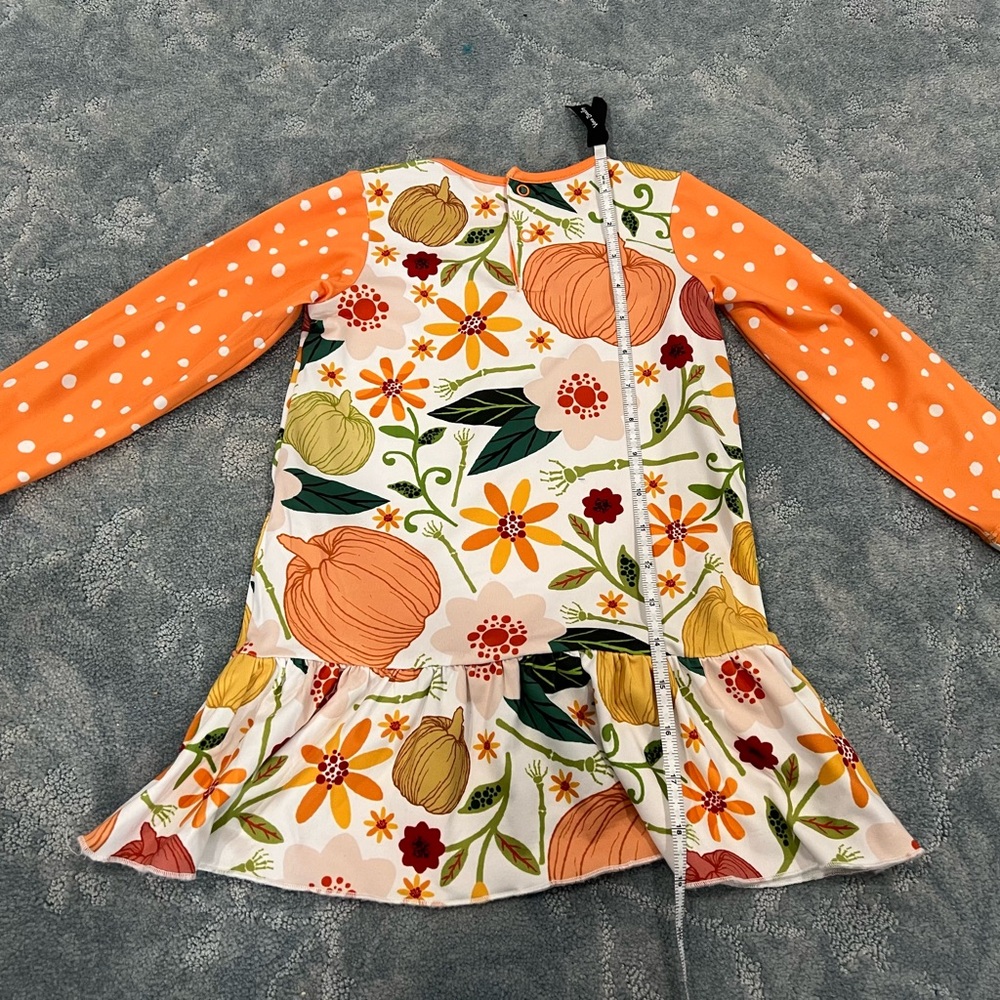 Festive Floral Pumpkin Costume Set - Orange and Green - Picture 7 of 8